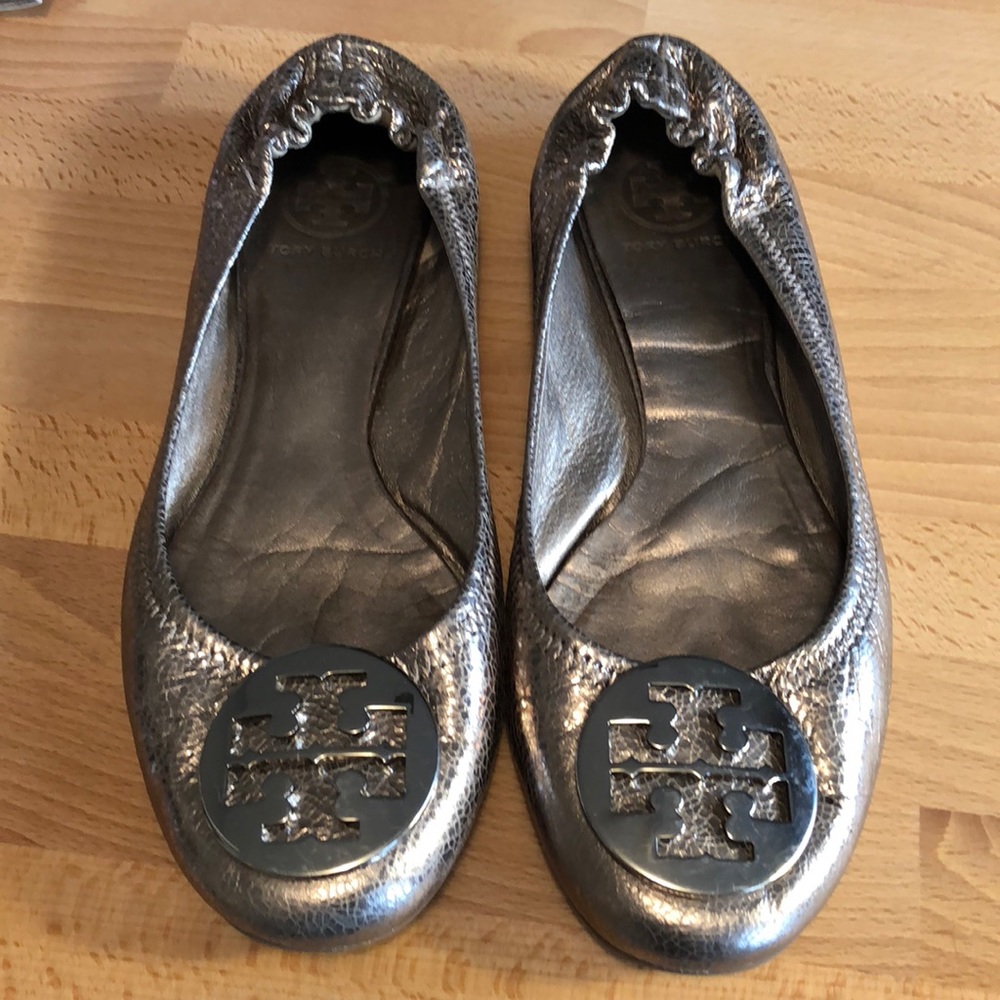 Tory Burch metallic Reva flats ✨ 8.5